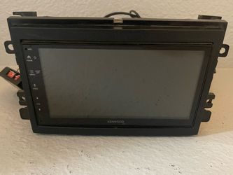 Kenwood DMX400S6.8” Touchscreen Multimedia receiver