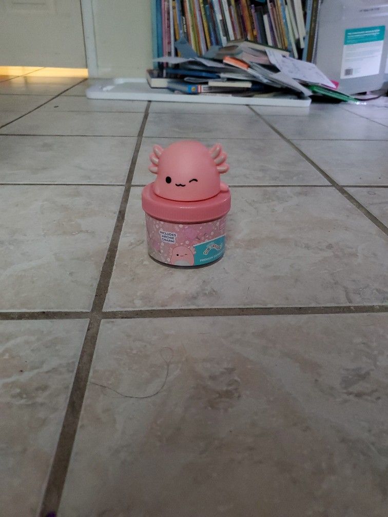Squish Mallows Slime (NOT USED)