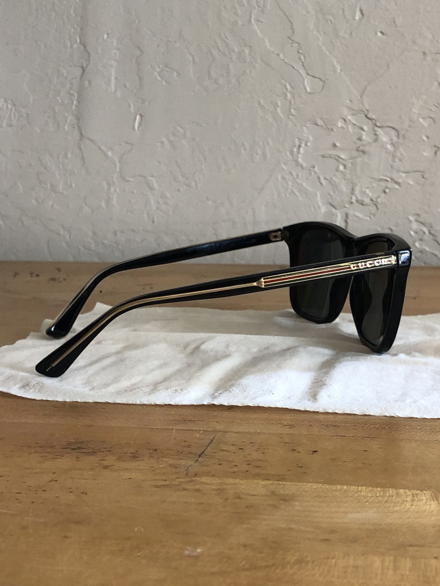 Gucci Polarized Sunglasses (GG0381SN)