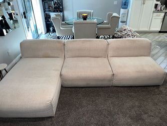 Gus Modern 3-Piece Modular Sectional Sofa w/ Chaise – Cream*