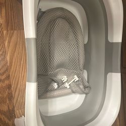 Infant To toddler  Bathtub