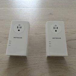 Netgear Powerline 2000 + Extra Outlet