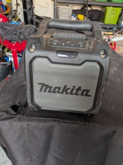 Makita Bluetooth speaker