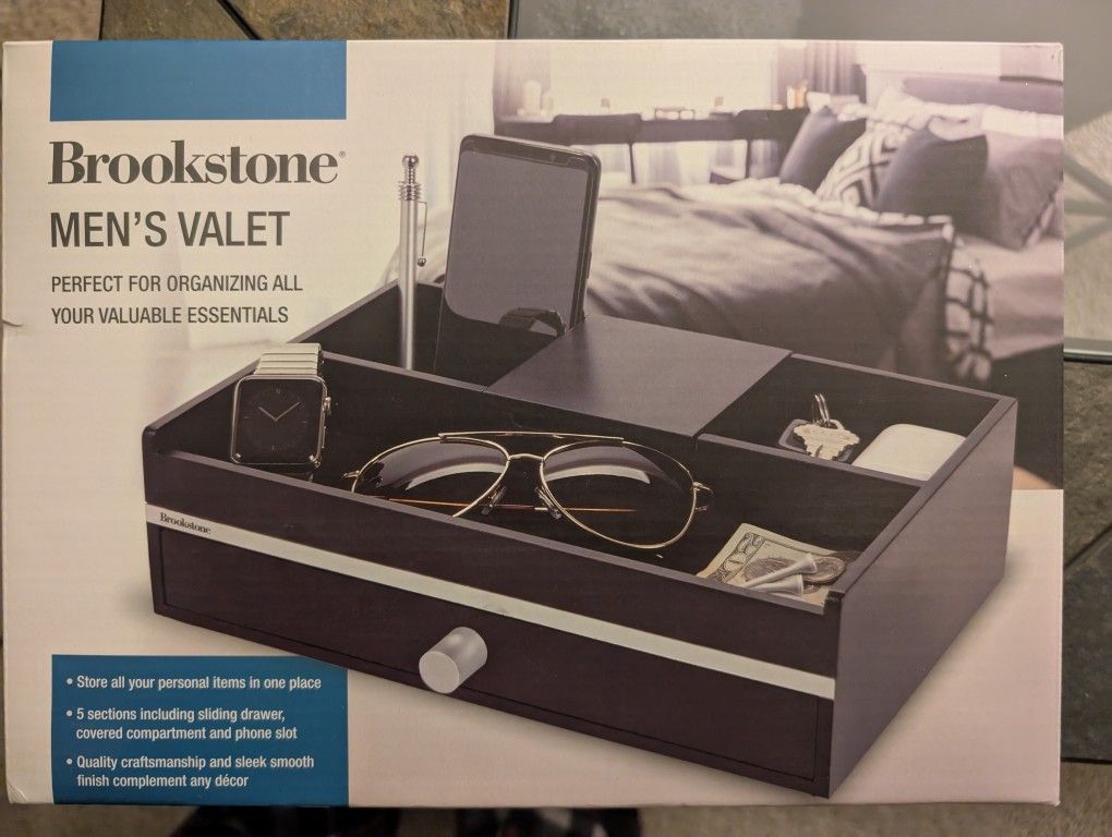 Men's Valet brookstone NEW!!