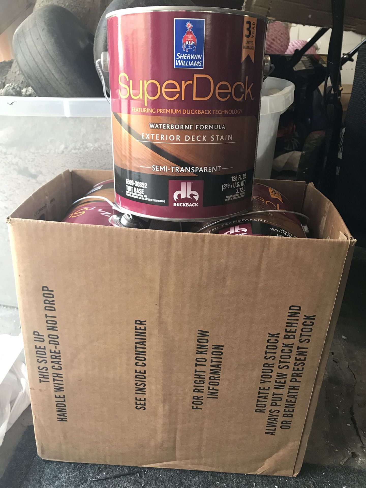 4 gallons of sherwin williams deck and fance semi-transparent paint