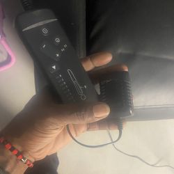 Recliner/massage chair