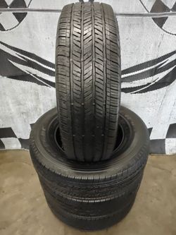 255/70r18 Bridgestone Dueler HT Tires 