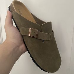 Birkenstocks Boston Clogs 