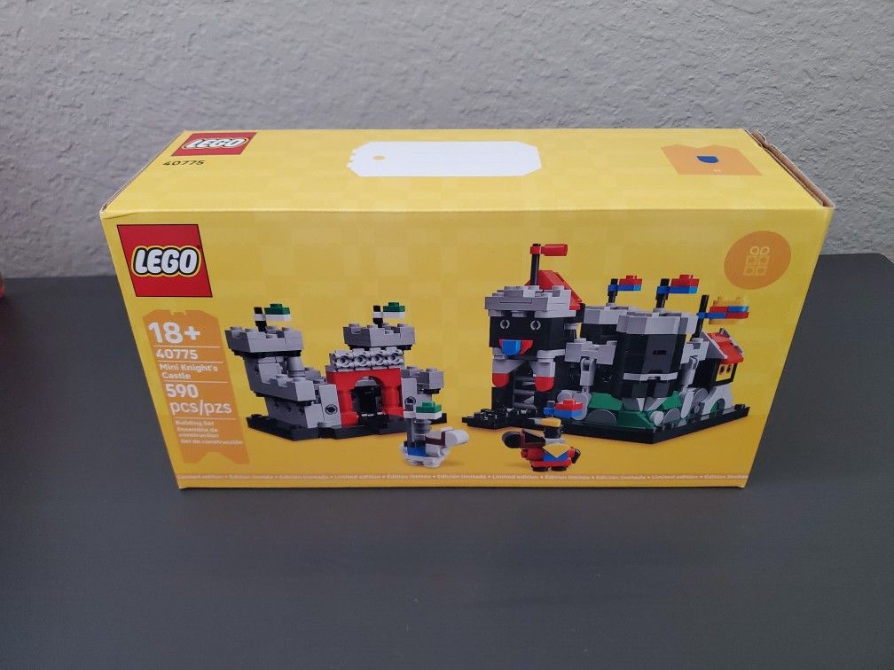 Lego Mini Knight's Castle GWP 40775