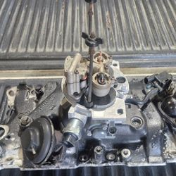 1988-95 Chevy GMC SBC 350 V8 OE Throttle Body An Aluminum Intake Manifold 10166133