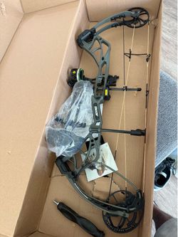 Bear compound bow