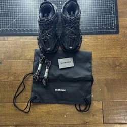 Balenciaga Tracks