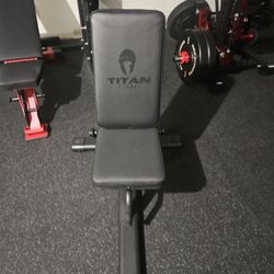 Titan Fitness Utility Bench
