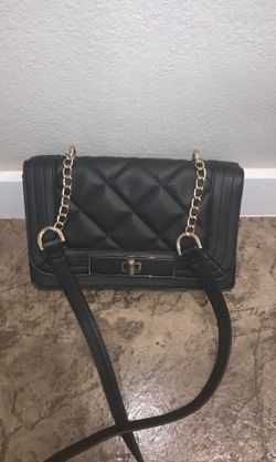 Black mossimo purse