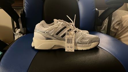 Adidas Adistar control five cloud, white silver