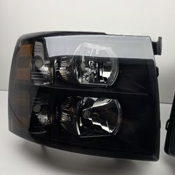Chevy Silverado Black Smoke Headlights 