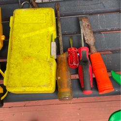 Lot Of five tools, chisel, screwdrivers, drill bits