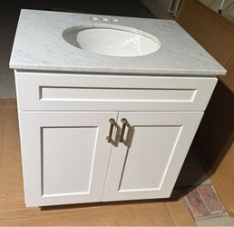 30” solid wood bathroom vanity