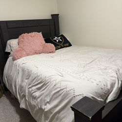 Queen Size Bed