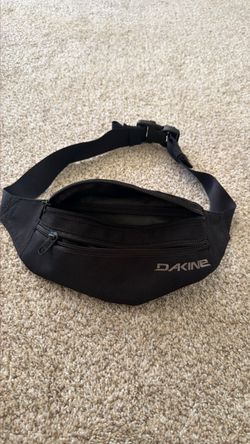 Dakine Black Hip/Fanny Pack