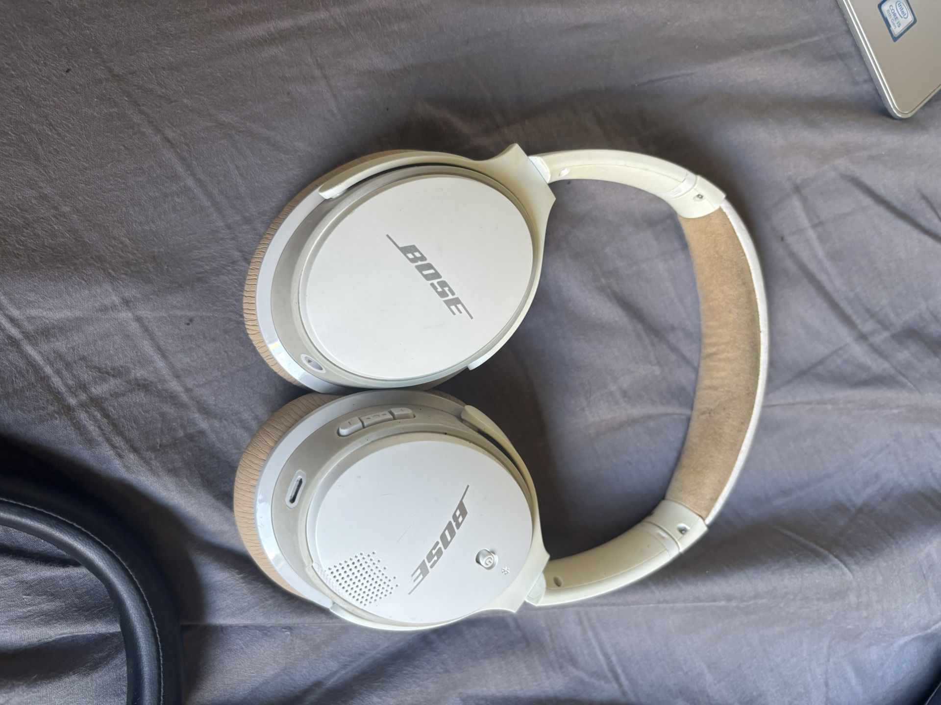 Bose Soundlink Around-Ear Wireless II Headphones