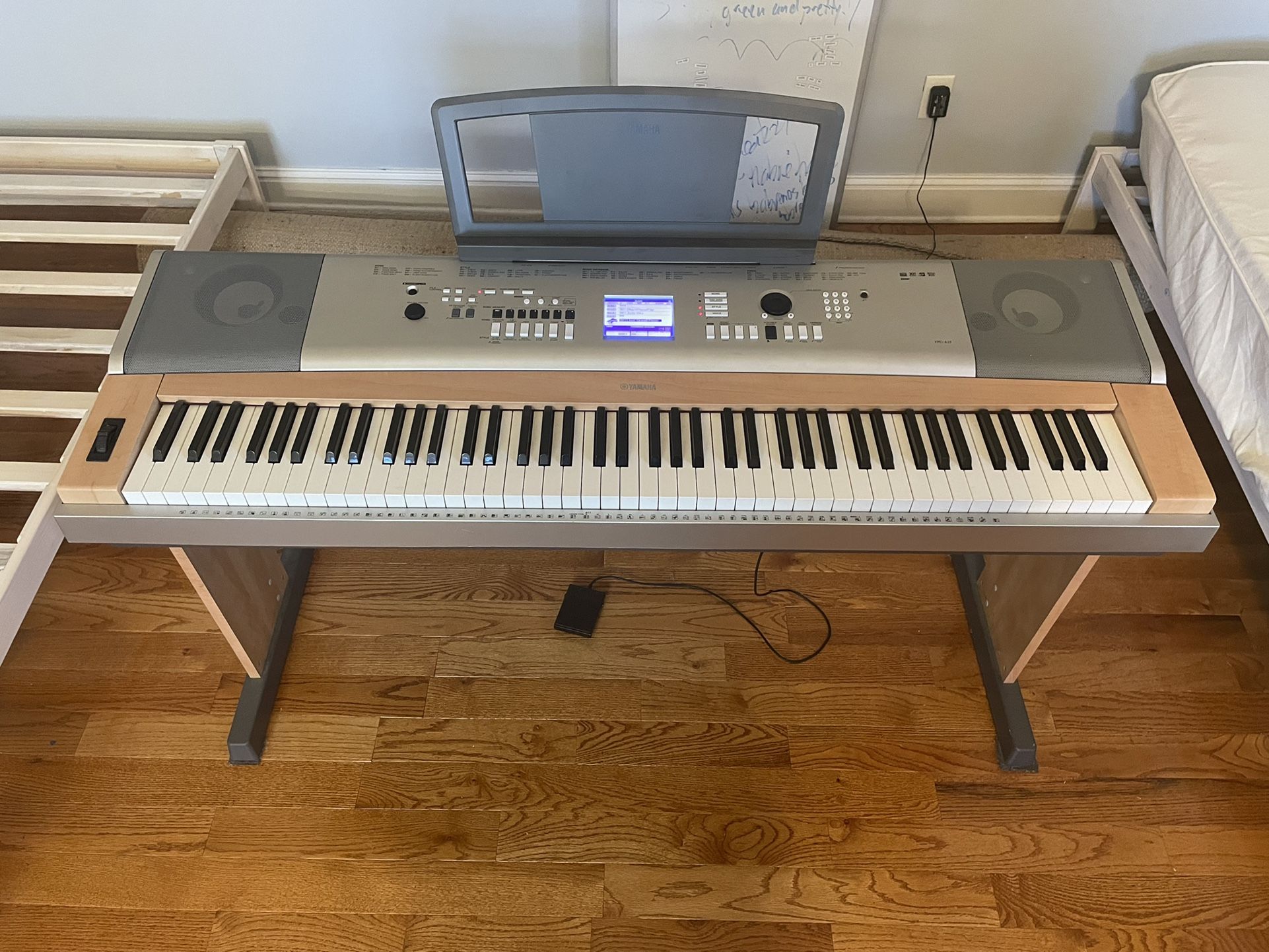 Yamaha Ypg635 Digital 88keys Portable Grand Piano
