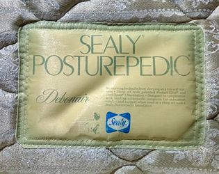 Sealy posturepedic double mattress set