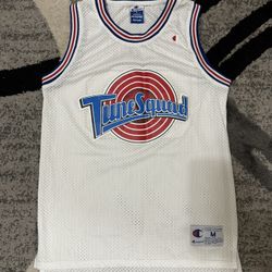 Champion Tune Squad Elmer Fudd 53 Jersey Size Medium 