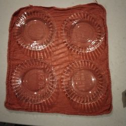 4 Vitro Corning Glass Plates