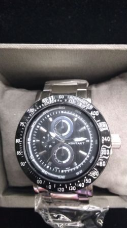 Kontakt Watch Mens Quartz Analog Black Dial Silver Tone Bracelt