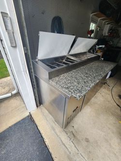 Avantco 71" 2 Door Refrigerated Pizza Prep Table