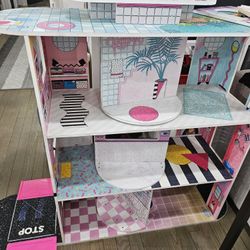 Doll House LOL Doll House