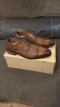 Guess Shoes Shelly Cap Toe Oxford Size 7.5