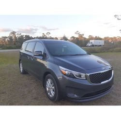 2017 KIA Sedona