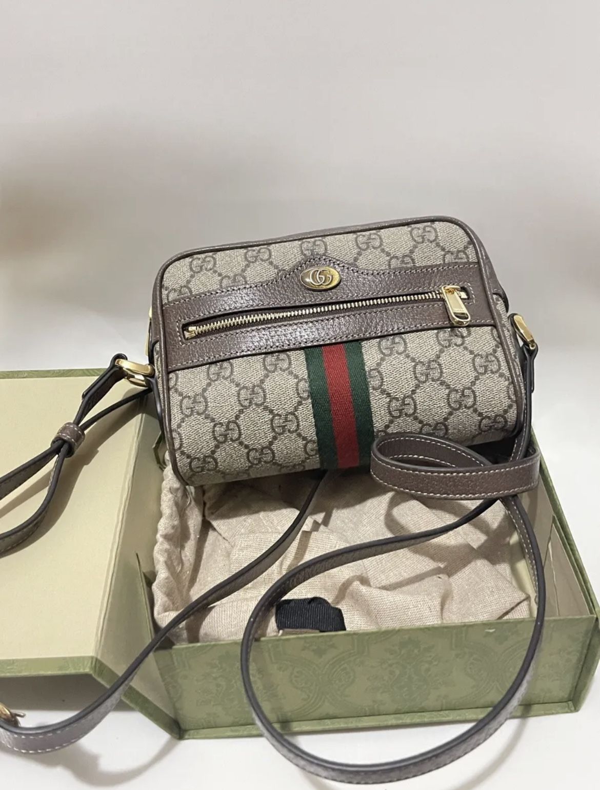 Gucci Cross Body Messenger Bag 