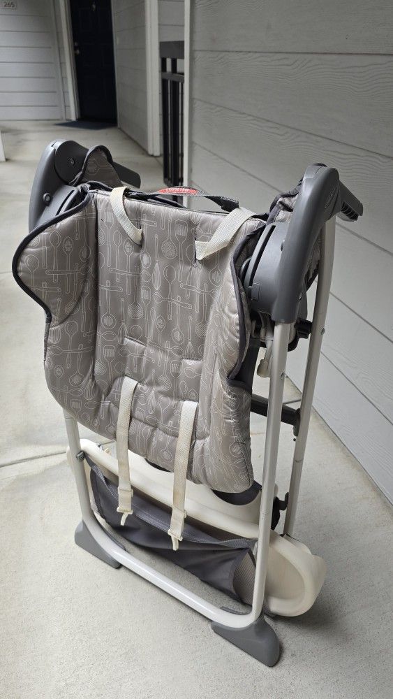 Graco Slim High Chair 