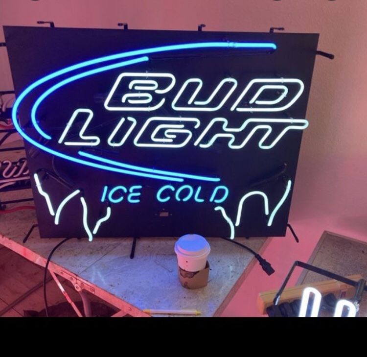 Bud Light Neon