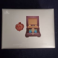 2022 Disney Parks Collectible Snow White Poison Apple Coaster Set (4) Brand New 