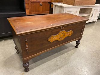 KLEIN BRO’S Vintage Moth Proof Cedar Blanket Chest with Turned Legs