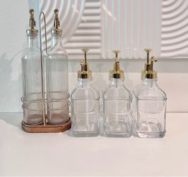 Glass dispensers