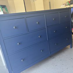 8 Drawer Blue Dresser