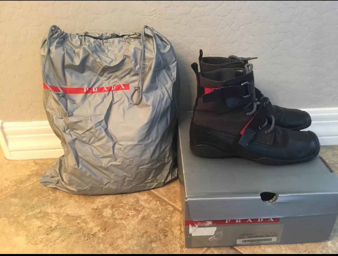 Prada Boots Size 8 Black