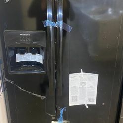 Frigidaire 25.5 cu. ft. Side by Side Refrigerator in Black  UDBM