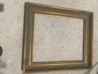 Solid Woo Picture Frame