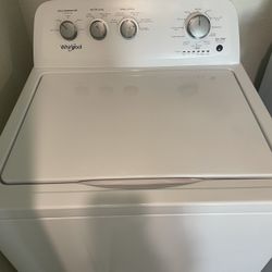 Whirlpool Washer And Gas Dryer 