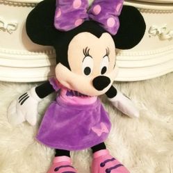 Minnie Mouse Large Plush New