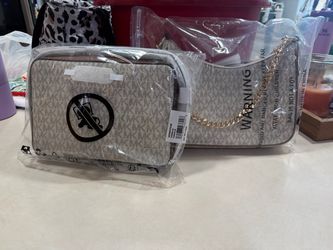 👜✨ Michael Kors Crossbody Bags – $80 Each or Both for $150