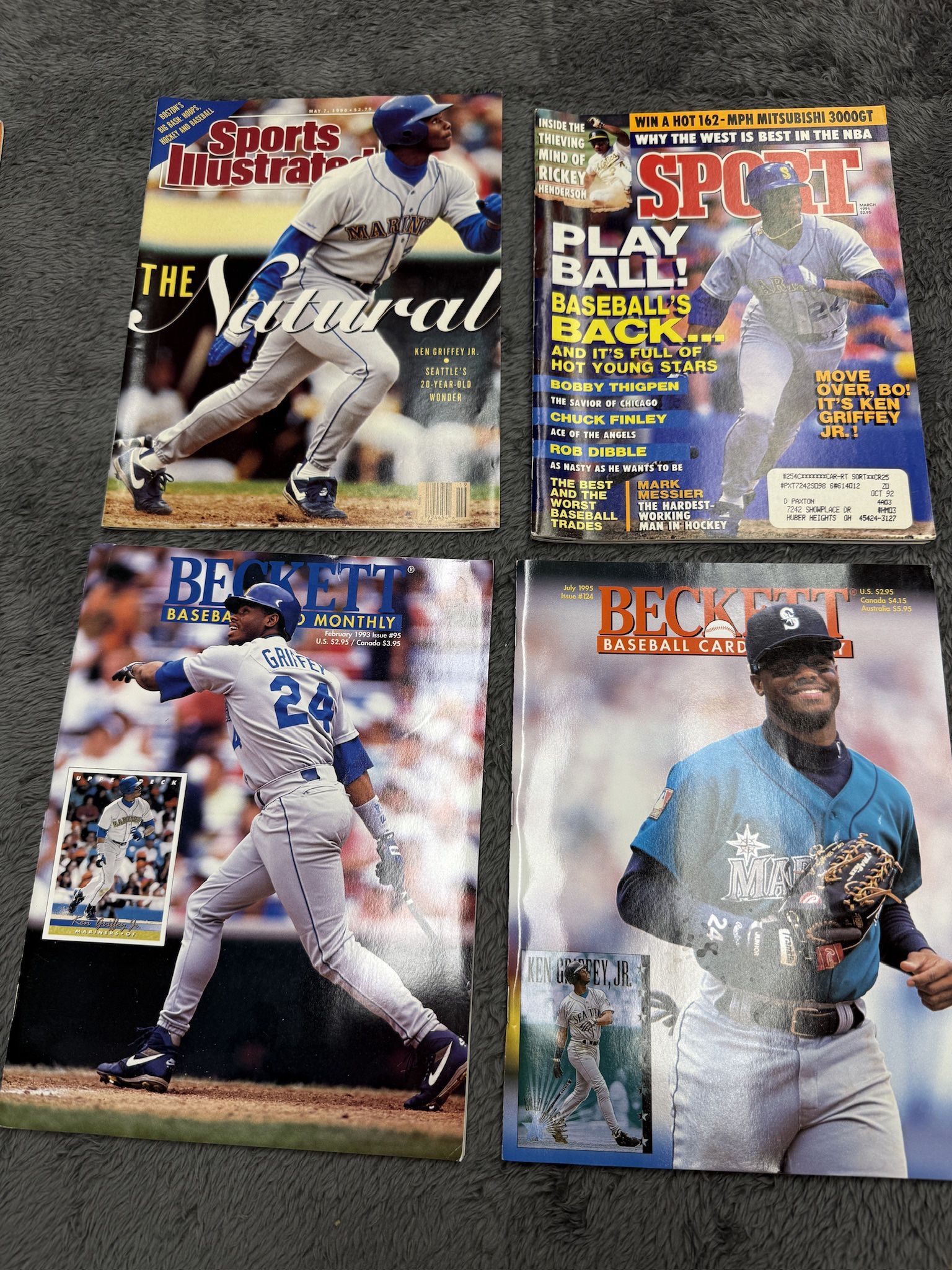 Bundle of 4 Ken Griffey Jr Baseball Collector’s Magazines in good shape!