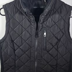 Black Andrew Marc Zip Up Womens Small Vest 