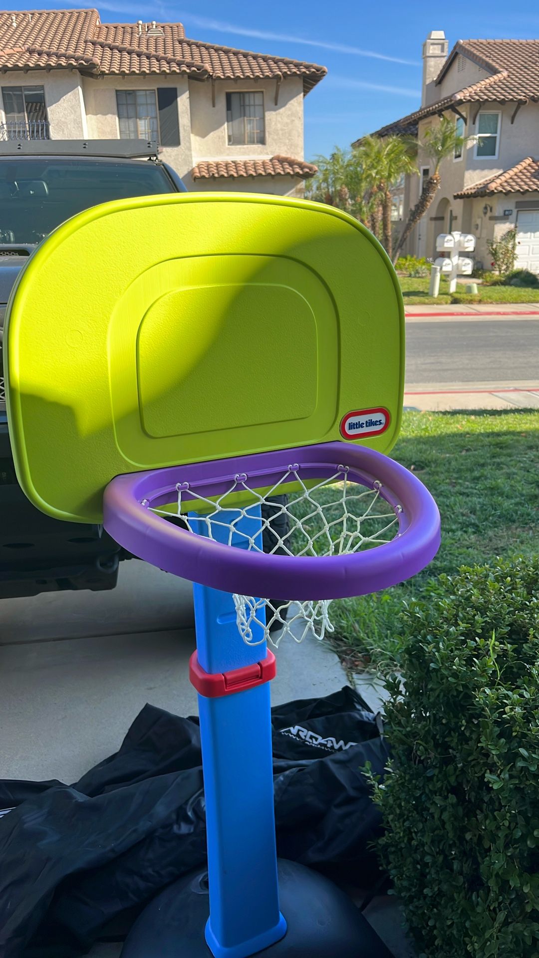 Little Tikes Basketball Hoop